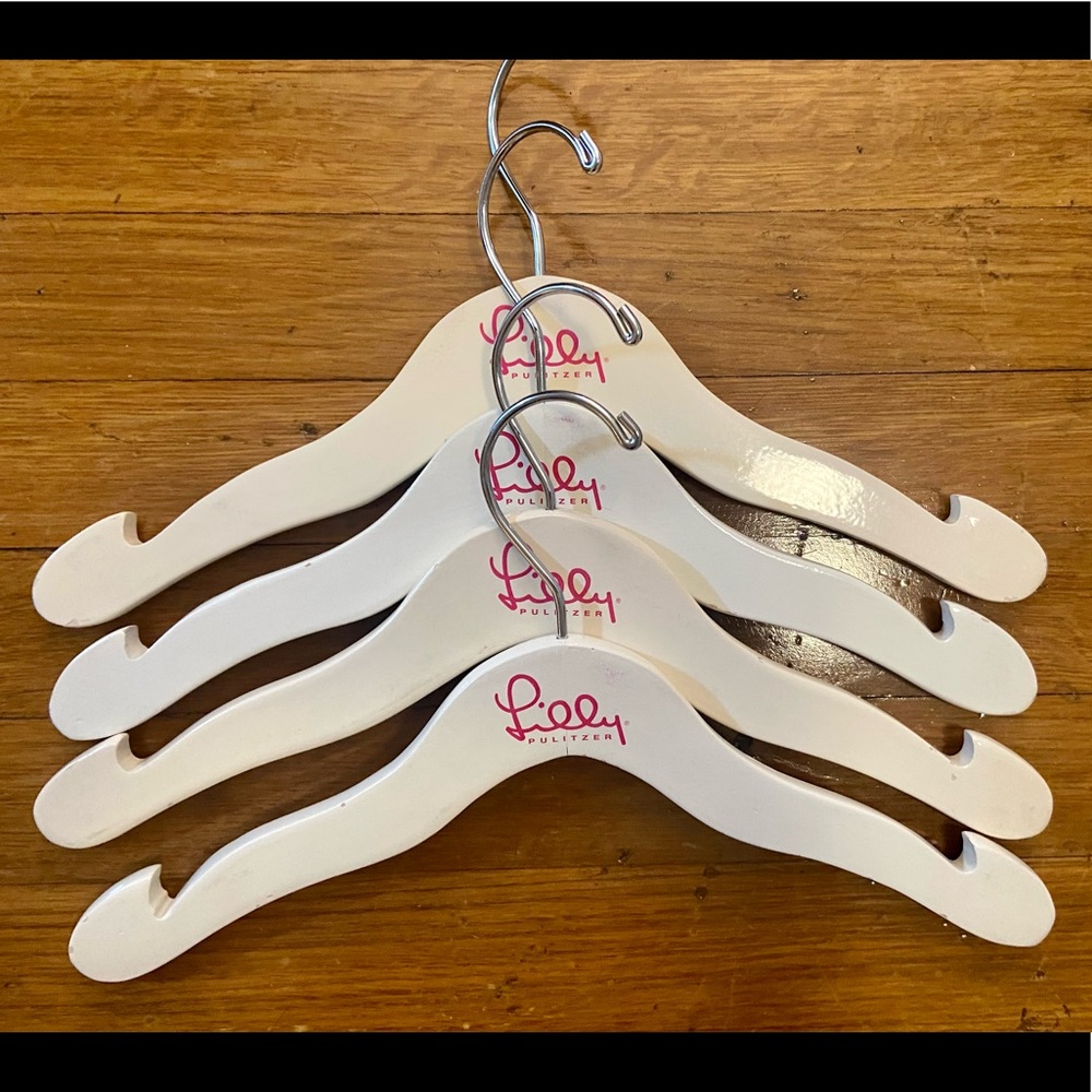 Vintage Lilly Pulitzer Wooden Hangers set of 4